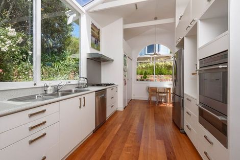 Photo of property in 62 Weld Street, Wadestown, Wellington, 6012