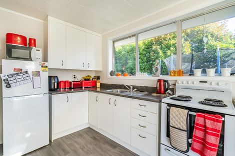 Photo of property in 4/54 Martin Street, Wallaceville, Upper Hutt, 5018