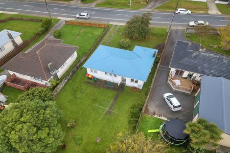 Photo of property in 58 Coast Road, Wainuiomata, Lower Hutt, 5014