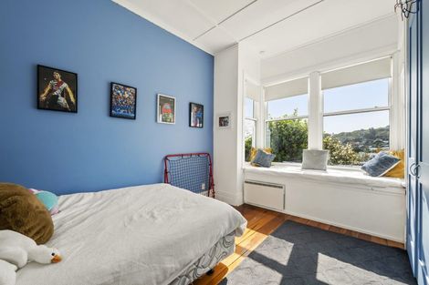 Photo of property in 34 Freeling Street, Island Bay, Wellington, 6023