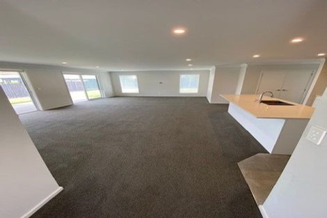 Photo of property in 53 Jack Lachlan Drive, Beachlands, Auckland, 2018