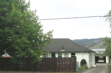 Photo of property in 6 Redwood Street, Elderslea, Upper Hutt, 5018