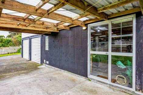 Photo of property in 73 Heta Road, Highlands Park, New Plymouth, 4312