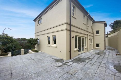 Photo of property in 19 Bunker Way, Strathmore Park, Wellington, 6022