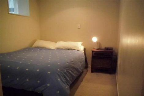 Photo of property in Terrace Garden Apartments, 3c/120 The Terrace, Wellington Central, Wellington, 6011