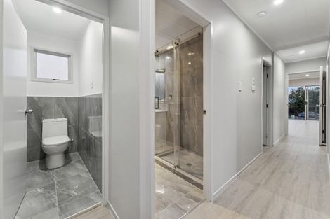 Photo of property in 68 Finlayson Avenue, Clendon Park, Auckland, 2103