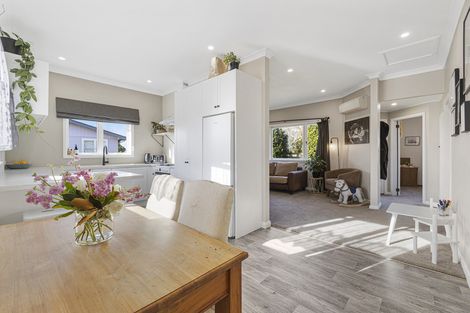 Photo of property in 23 Mcandrew Street, Kihikihi, Te Awamutu, 3800