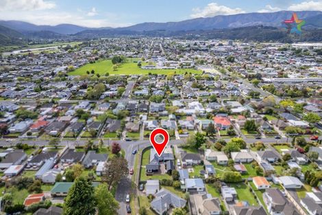 Photo of property in 1 Davis Crescent, Elderslea, Upper Hutt, 5018
