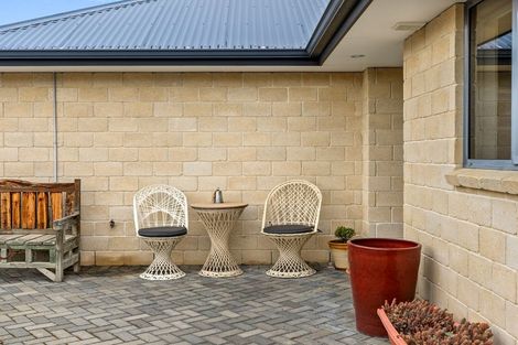 Photo of property in 79 Larch Crescent, Alexandra, 9320