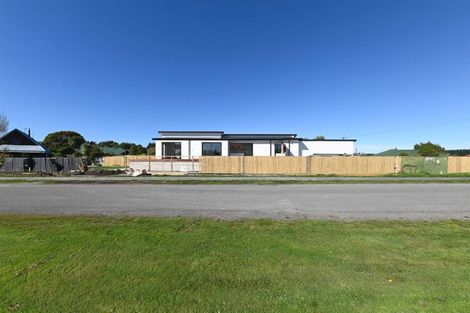 Photo of property in 105 Kings Road, Leithfield, 7481