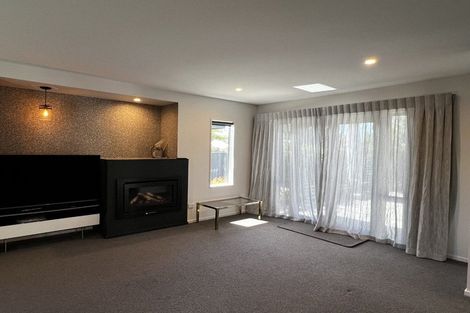 Photo of property in 2a Busby Hill, Havelock North, 4130