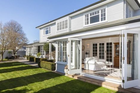 Photo of property in 9 Waiwetu Street, Fendalton, Christchurch, 8052