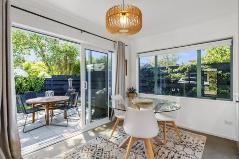 Photo of property in 4c Allison Avenue, Mount Maunganui, 3116