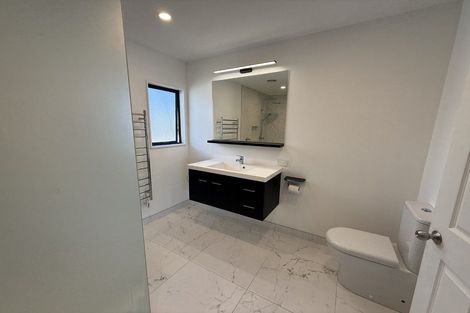 Photo of property in 52a Ferry Parade, Herald Island, Auckland, 0618