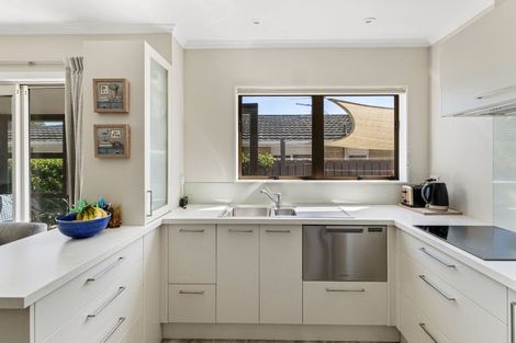 Photo of property in 1/119 Tasman Street, Nelson, 7010