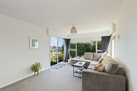 Photo of property in 383 Saint Aubyn Street, Moturoa, New Plymouth, 4310