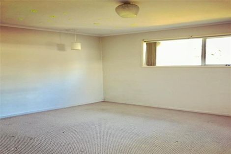 Photo of property in 2/13 Steele Street, Meadowbank, Auckland, 1072