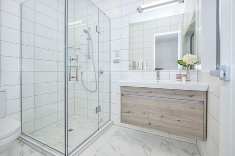 Photo of property in 40a Rutherford Terrace, Meadowbank, Auckland, 1072