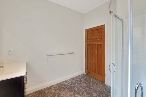 Photo of property in 39 Happy Valley Road, Owhiro Bay, Wellington, 6023