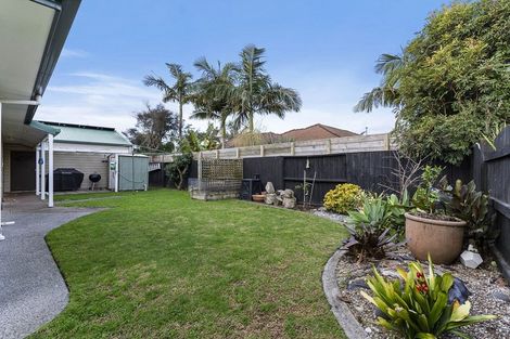 Photo of property in 25b Haven Grove, Papamoa Beach, Papamoa, 3118