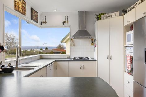 Photo of property in 16 Whetu Place, Nukuhau, Taupo, 3330