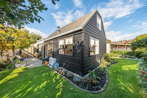 Photo of property in 4/5a Bloomfield Terrace, Hutt Central, Lower Hutt, 5010