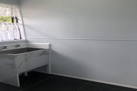 Photo of property in 55 Sikkim Crescent, Clover Park, Auckland, 2019