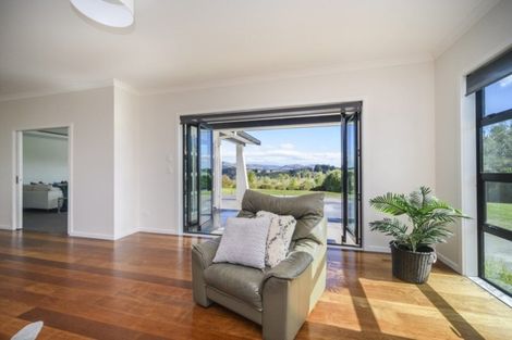 Photo of property in 3 Wake Place, Aokautere, Palmerston North, 4471