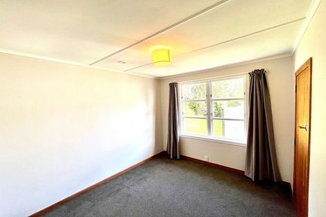 Photo of property in 10 Miles Place, Awapuni, Palmerston North, 4412