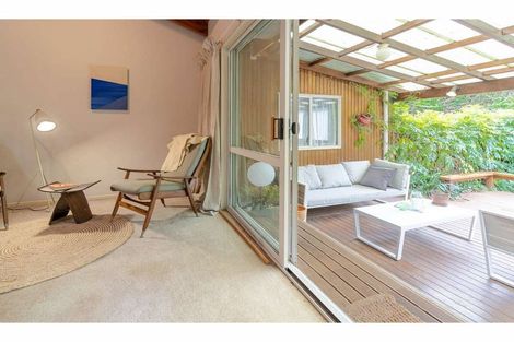 Photo of property in 1 James Kemp Place, Kerikeri, 0230