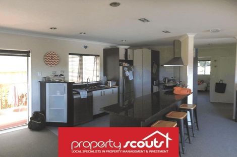 Photo of property in 5a Squirrel Lane, Browns Bay, Auckland, 0630