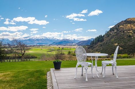 Photo of property in 555 Mount Barker Road, Wanaka, 9382