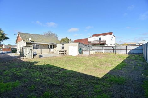 Photo of property in 23 Akaroa Street, Kaiapoi, 7630