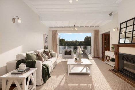 Photo of property in 375 Kaitemako Road, Welcome Bay, Tauranga, 3175