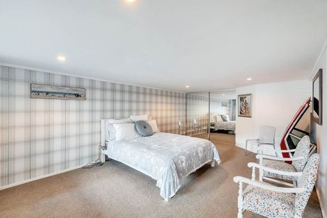 Photo of property in 1/6 Tyne Road, Forrest Hill, Auckland, 0620