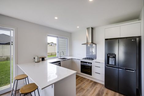 Photo of property in 23 Pohutukawa Drive, Eskdale, Napier, 4182