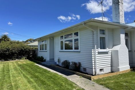 Photo of property in 29 Coddington Crescent, Masterton, 5810