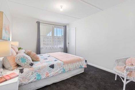 Photo of property in 54 Waiuta Street, Titahi Bay, Porirua, 5022