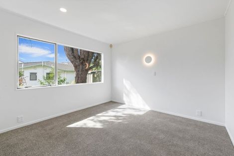 Photo of property in 1/24 Nile Road, Milford, Auckland, 0620