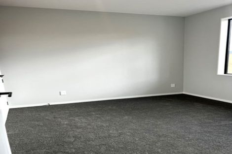 Photo of property in 7 Paihere Street, Huapai, Kumeu, 0810