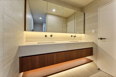 Photo of property in 318 Swanson Road, Henderson, Auckland, 0610