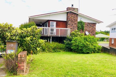 Photo of property in 10 Boys Place, Pakuranga Heights, Auckland, 2010