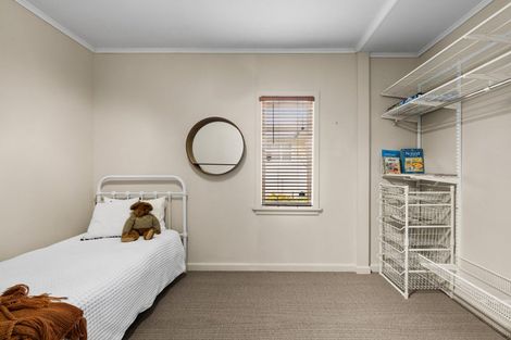 Photo of property in 23 Guthrie Road, Havelock North, 4130