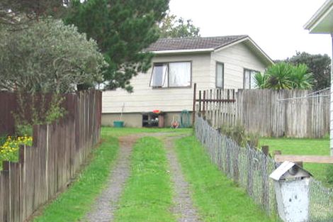 Photo of property in 11 Elvira Place, Ranui, Auckland, 0612