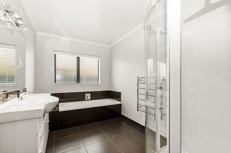 Photo of property in 54 Carroll Place, Owhata, Rotorua, 3010