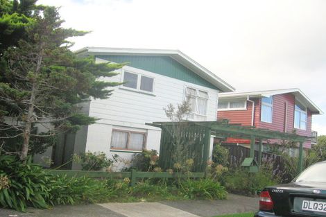 Photo of property in 56 Harbour View Road, Harbour View, Lower Hutt, 5010