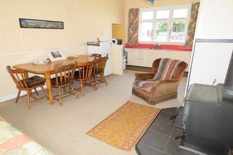 Photo of property in 35 Walsh Street, Reefton, 7830