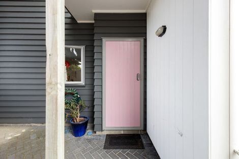 Photo of property in 12d Cameron Road, Hamilton East, Hamilton, 3216