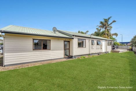 Photo of property in 14 Cholmondeley Crescent, Whitianga, 3510