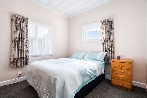 Photo of property in 135 Church Street, Onerahi, Whangarei, 0110